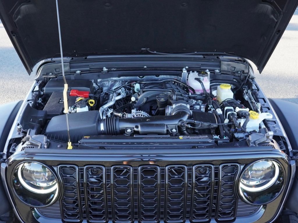 New 2026 Granite Crystal Metallic Clear-Coat Exterior Paint Jeep Willys image 24