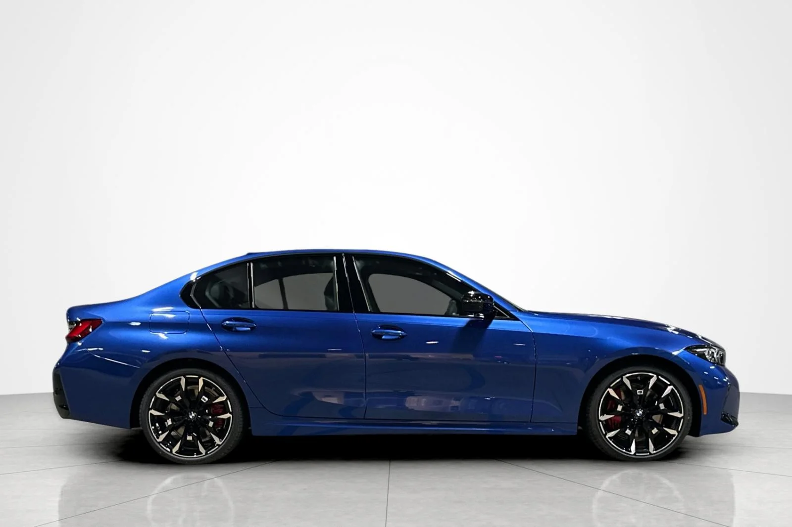 New 2026 Portimao Blue Metallic BMW 330i image 6