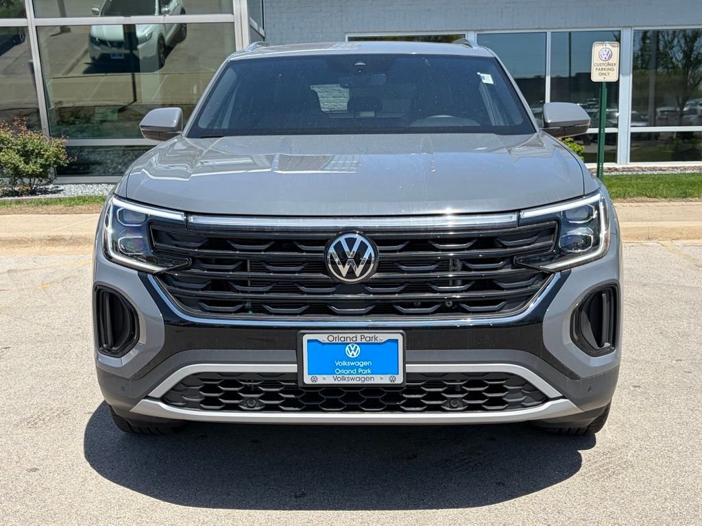 New 2026 Pure Gray Volkswagen 2.0T SE W/TECHNOLOGY image 3