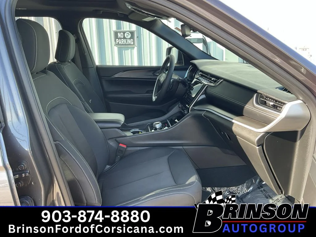 Used 2024 Metallic Jeep Laredo X image 24