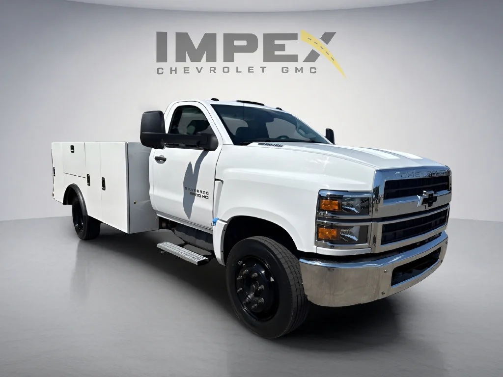 Used 2024 Summit White Chevrolet Work Truck image 8