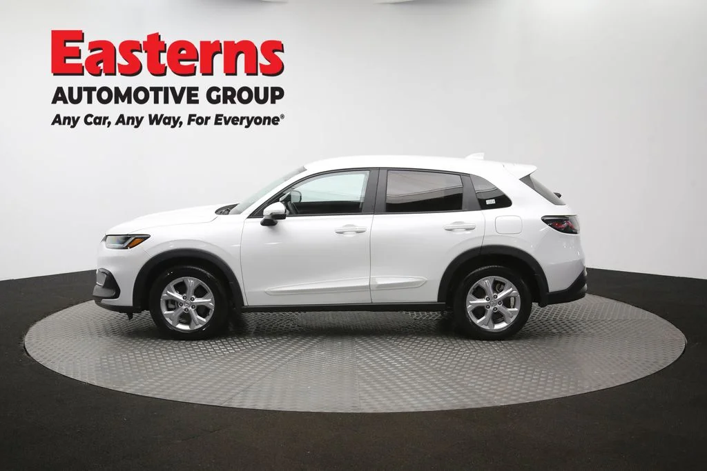 Used 2024 White Honda LX image 59