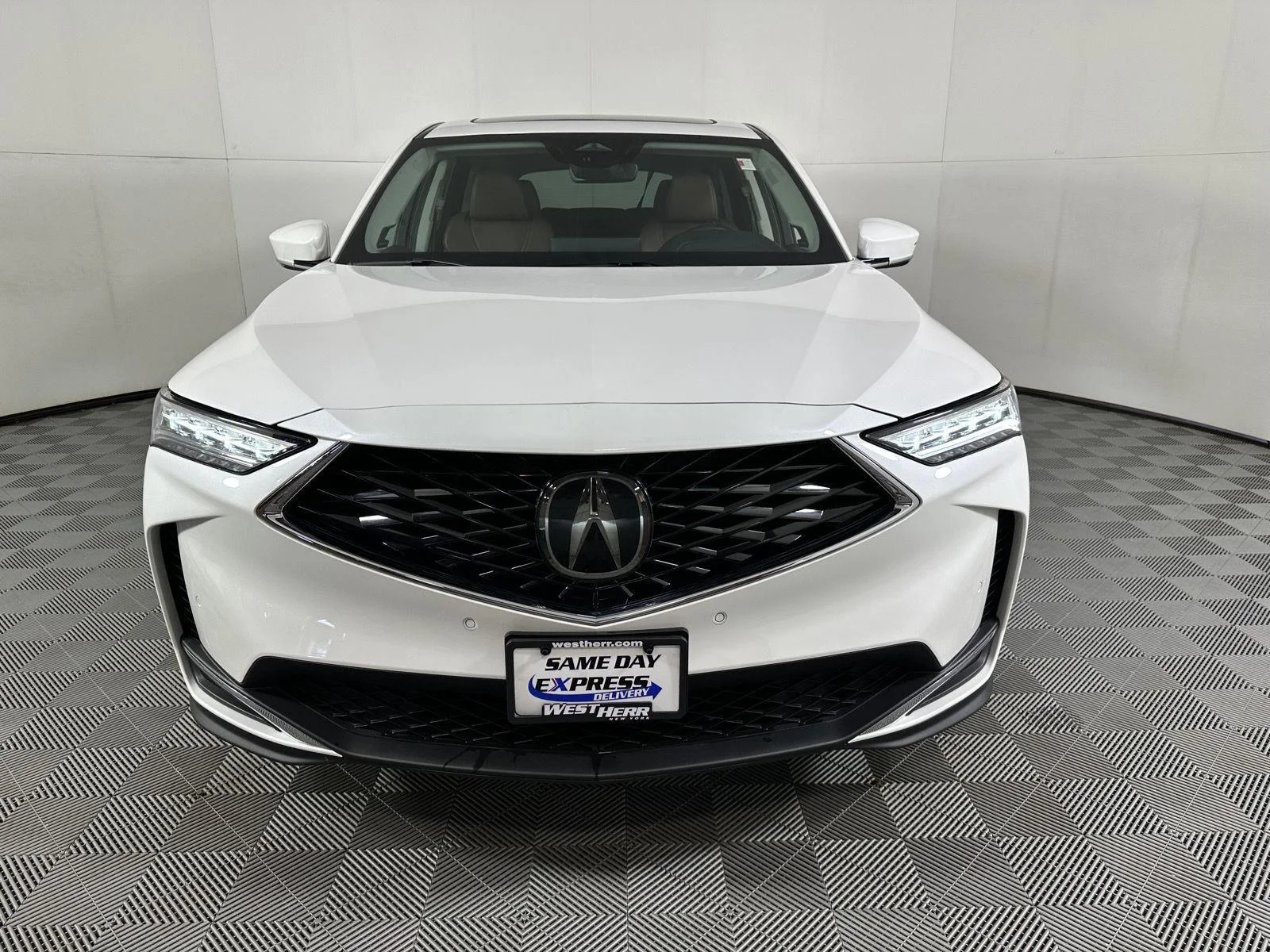 Used 2025 Platinum White Pearl Acura SH-AWD w/Tech image 17
