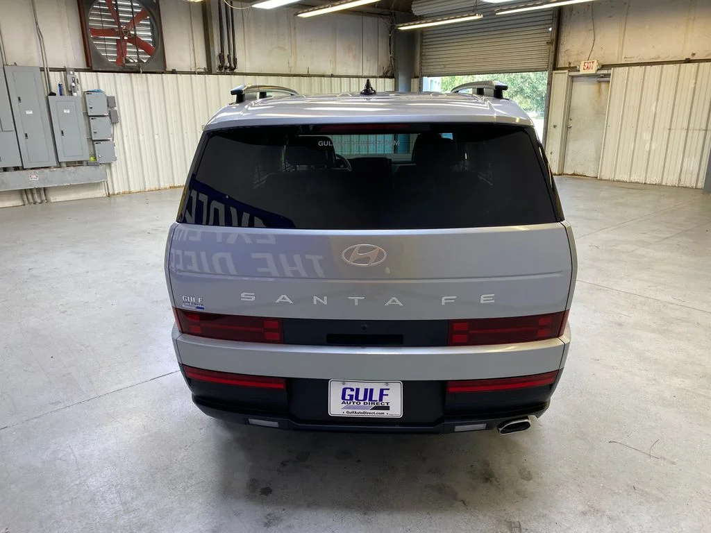 Used 2026 Silver Hyundai SEL image 7