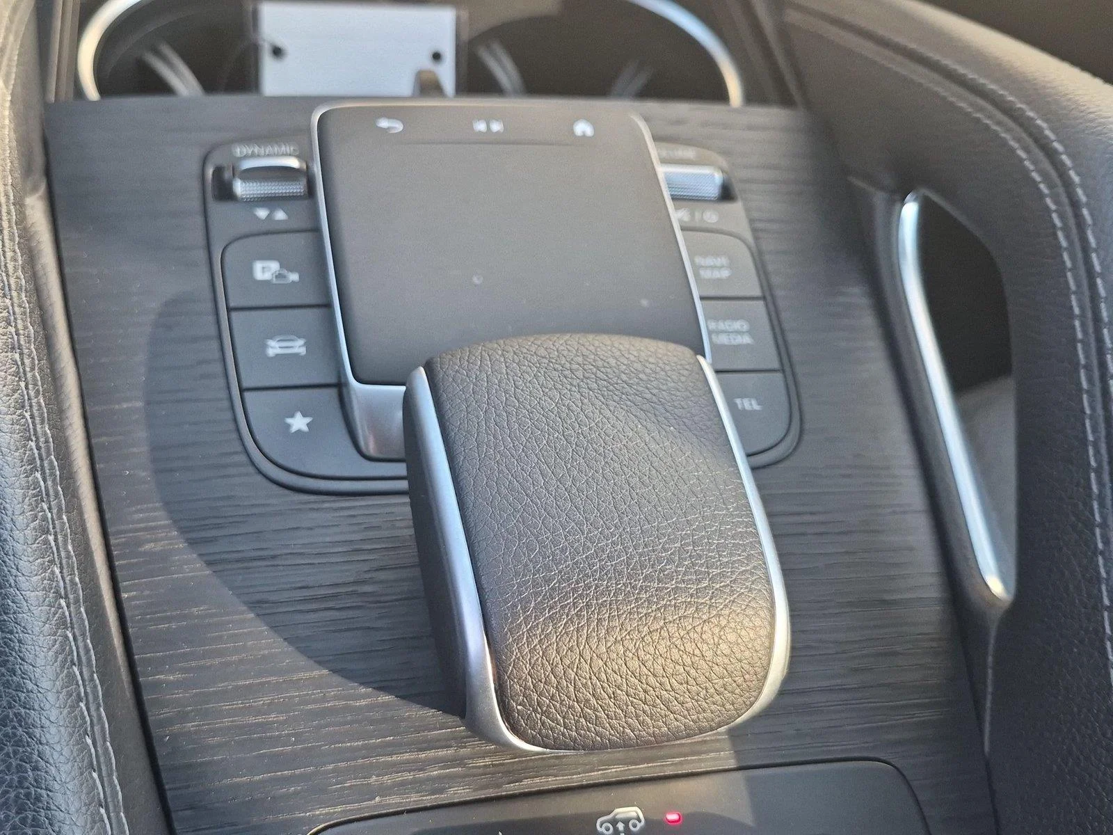 Used 2024 Black Mercedes-Benz GLS 450 image 27