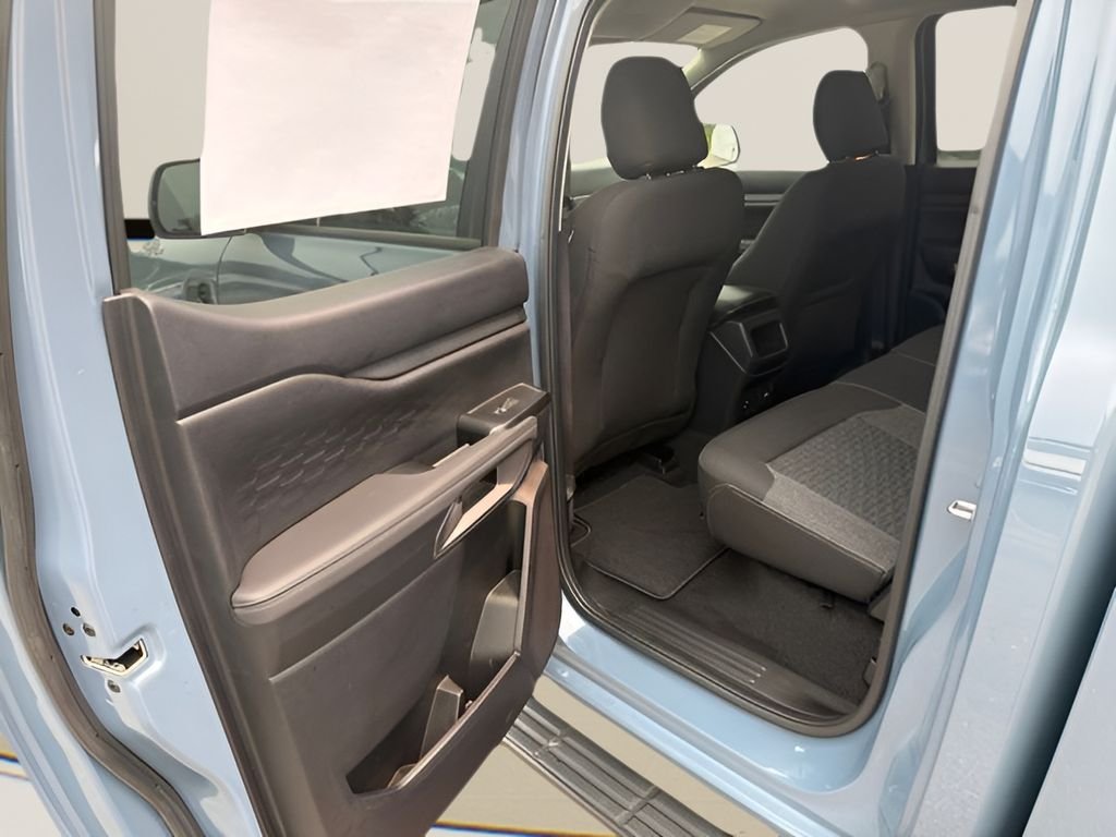 Used 2024 Gray Ford XLT image 25