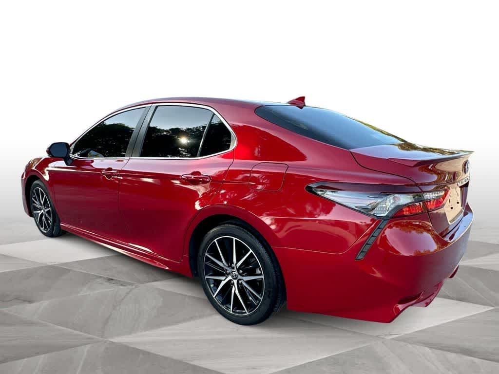 Used 2023 Supersonic Red Toyota SE image 6