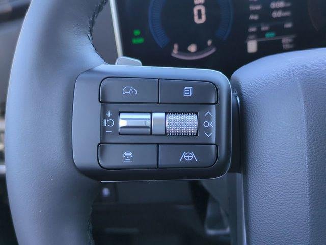 New 2026 White Hyundai SE image 21