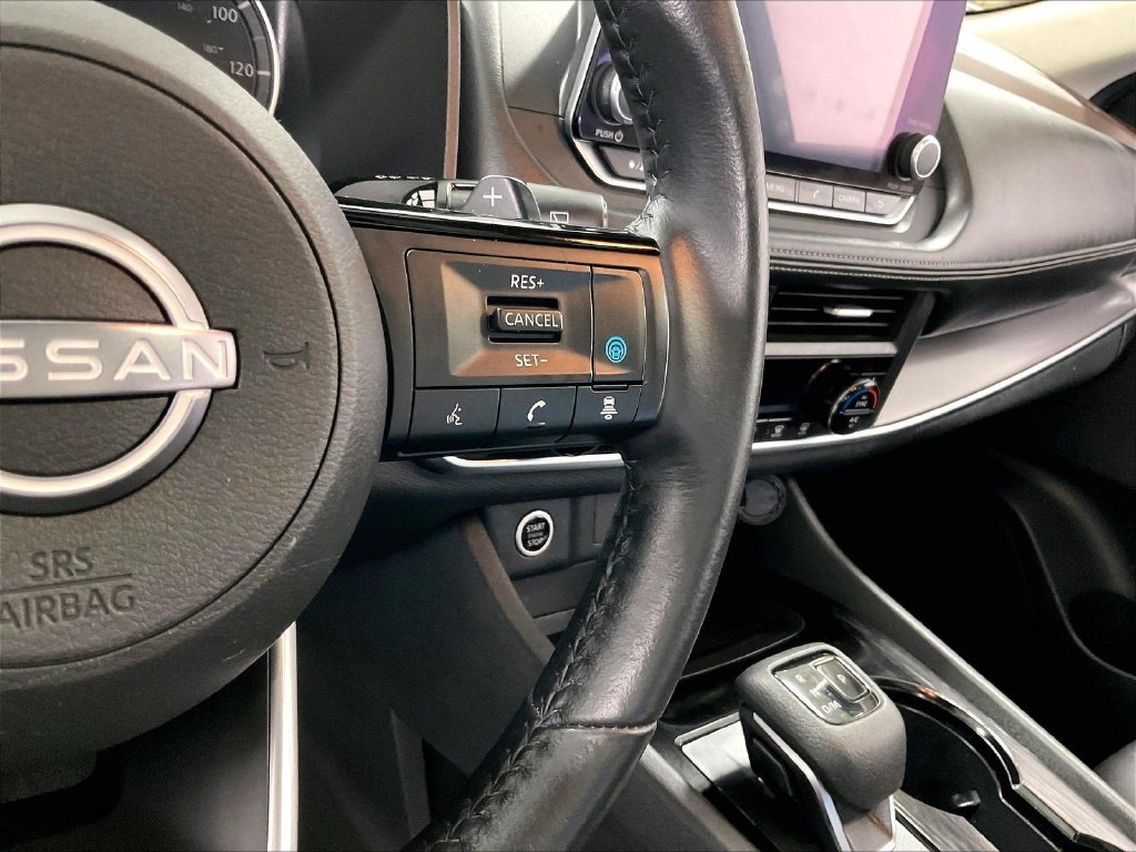 Used 2023 White Nissan SV image 25