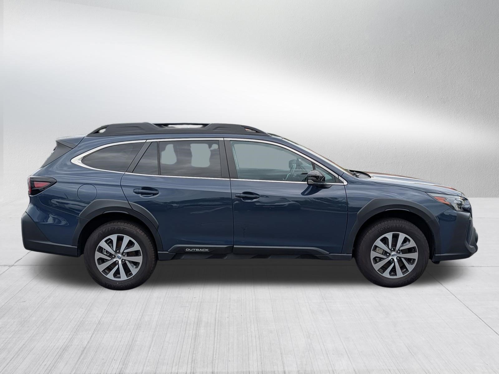 Used 2025 Cosmic Blue Pearl Subaru Premium image 8
