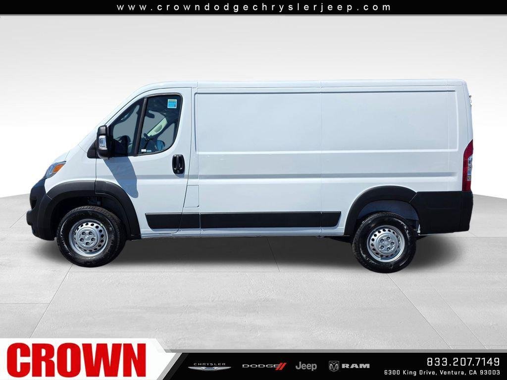 New 2026 Bright White Clear-Coat Exterior Paint RAM Tradesman image 8