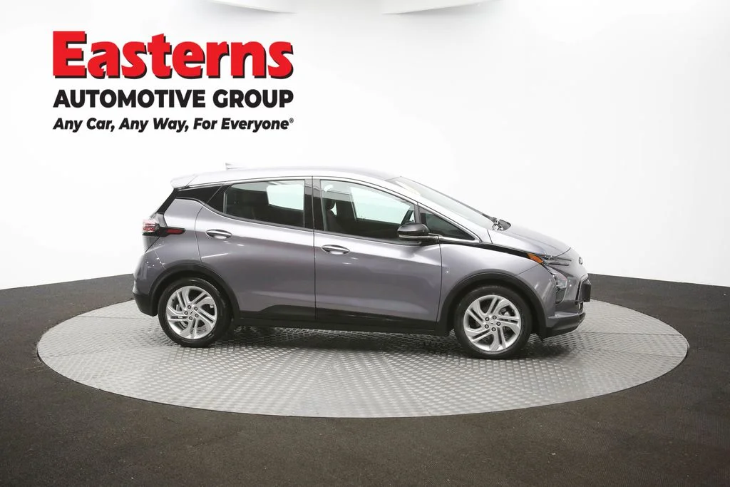 Used 2023 Gray Chevrolet 1LT image 41