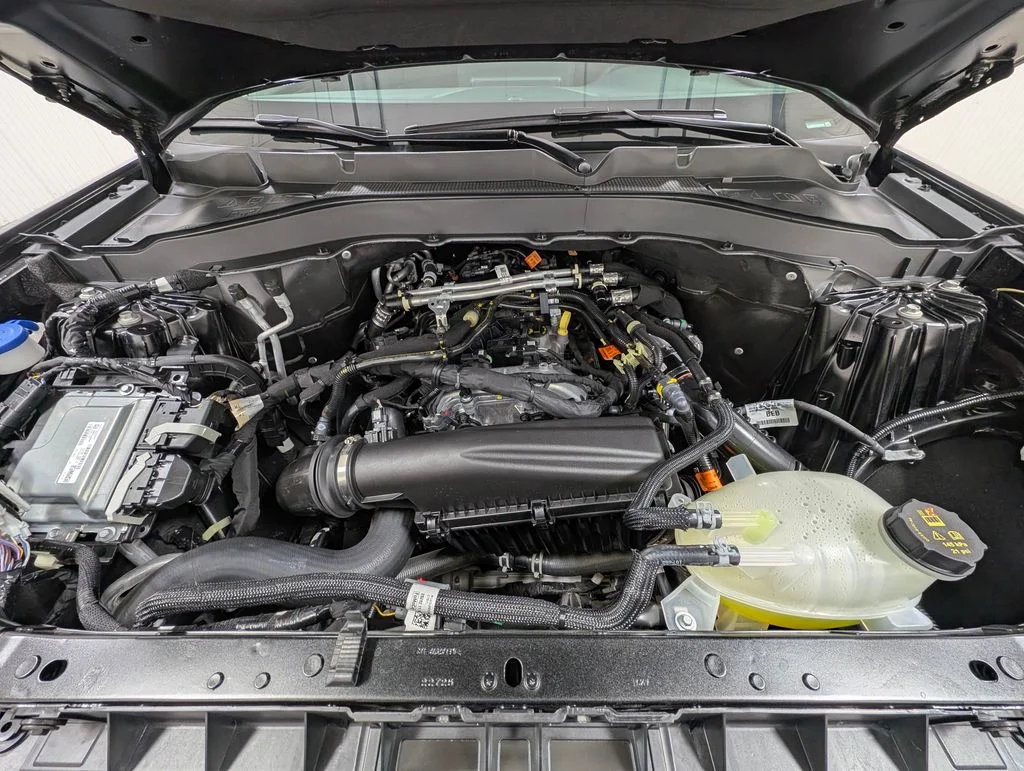 New 2026 Carbonized Gray Metallic Ford Active image 29