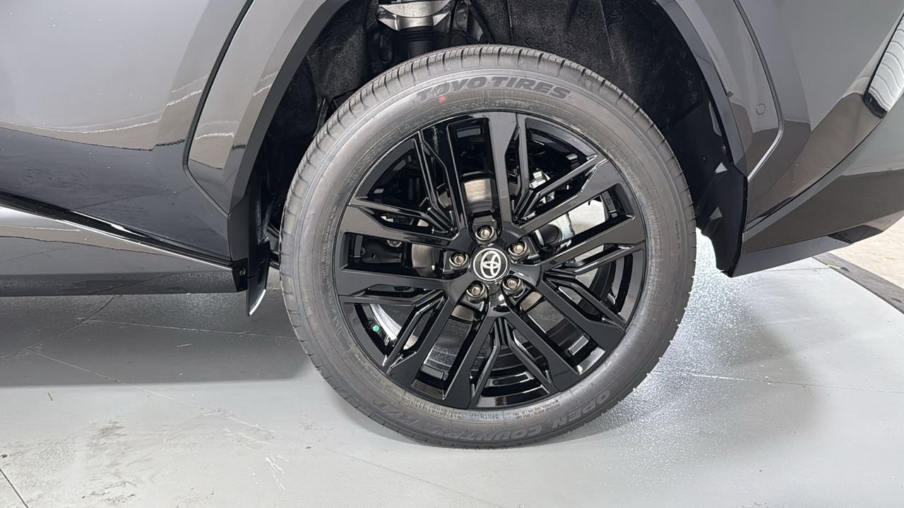 New 2026 Midnight Black Metallic Toyota  XSE image 23