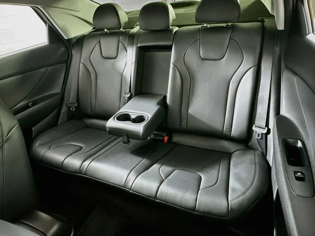 Certified Pre-Owned 2023 Hyundai Elantra Limited