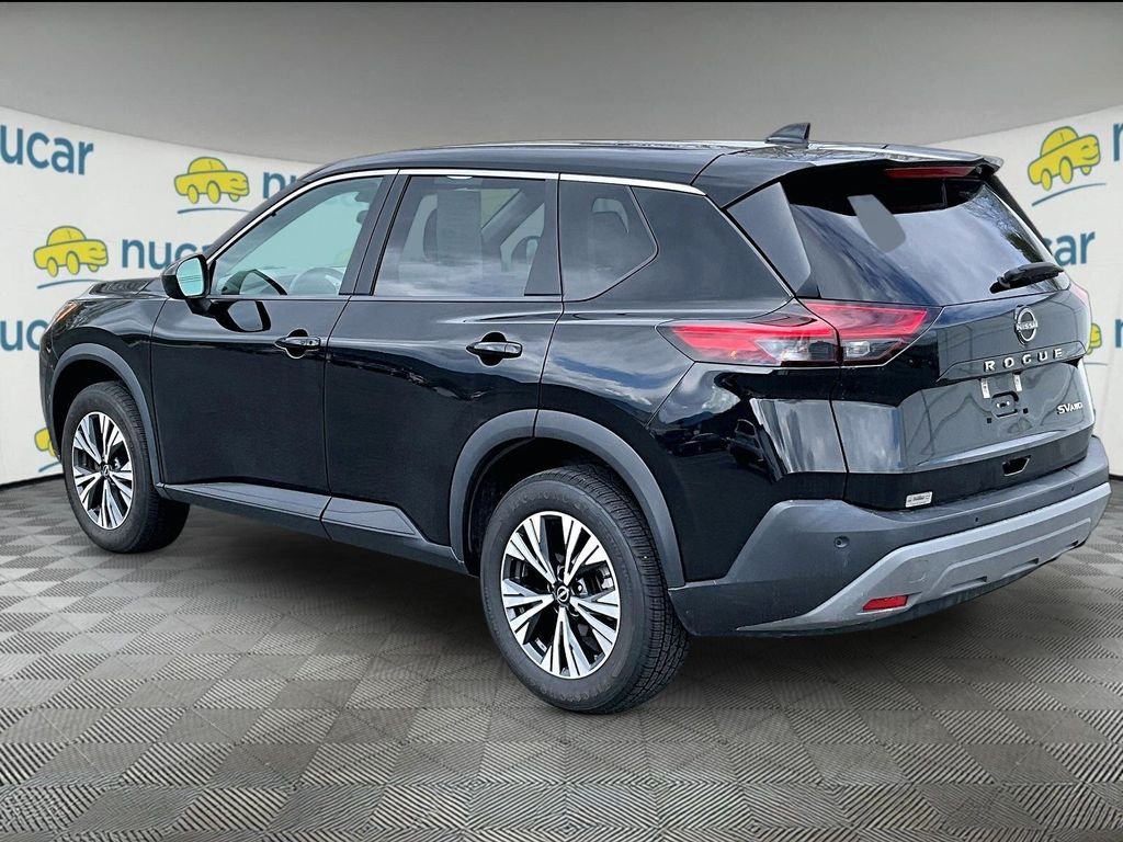 Used 2023 Super Black Nissan SV image 4