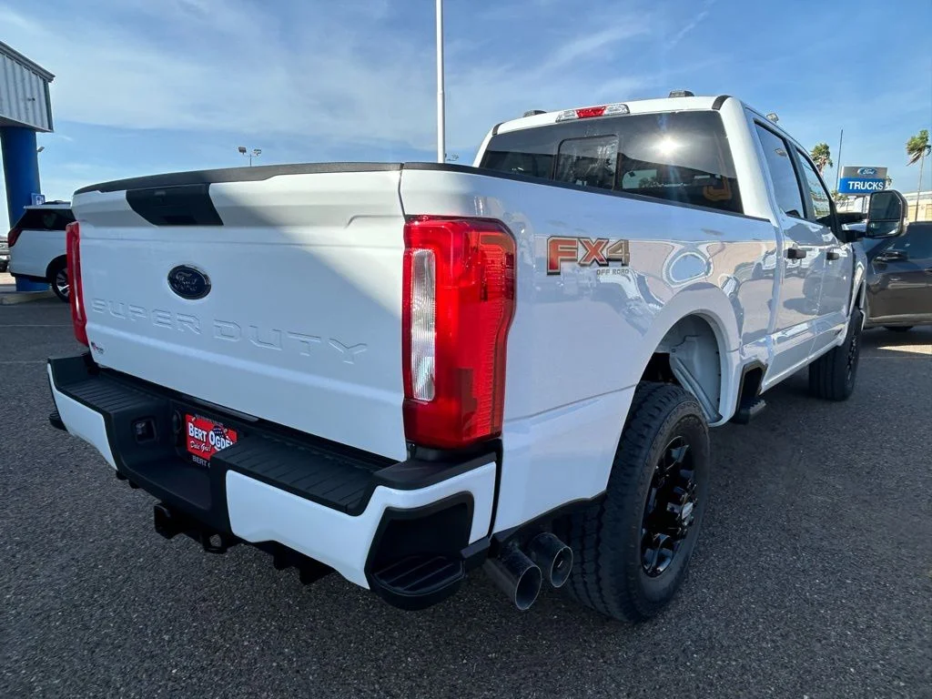 New 2026 Oxford White Ford F-250® XL image 7