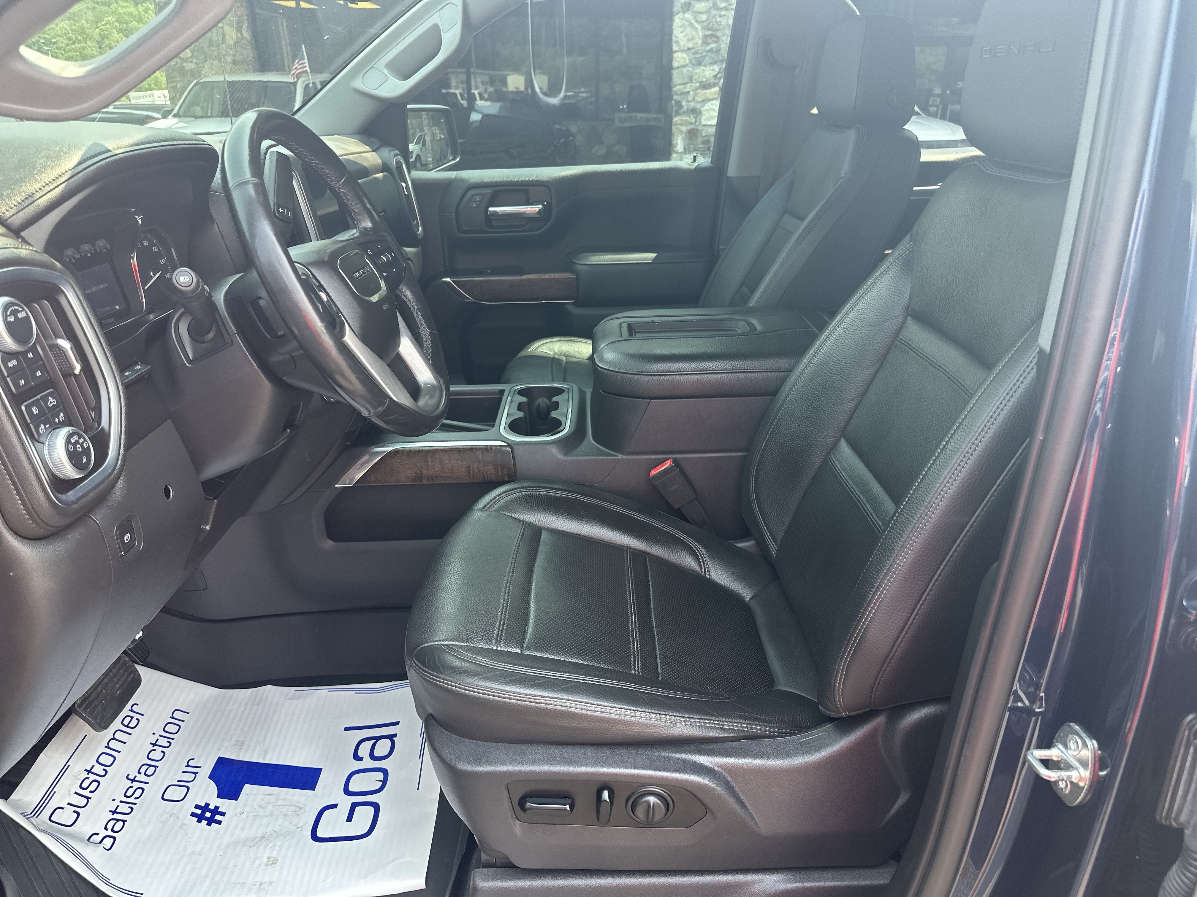 Certified Used 2020 Pacific Blue Metallic GMC Denali image 12