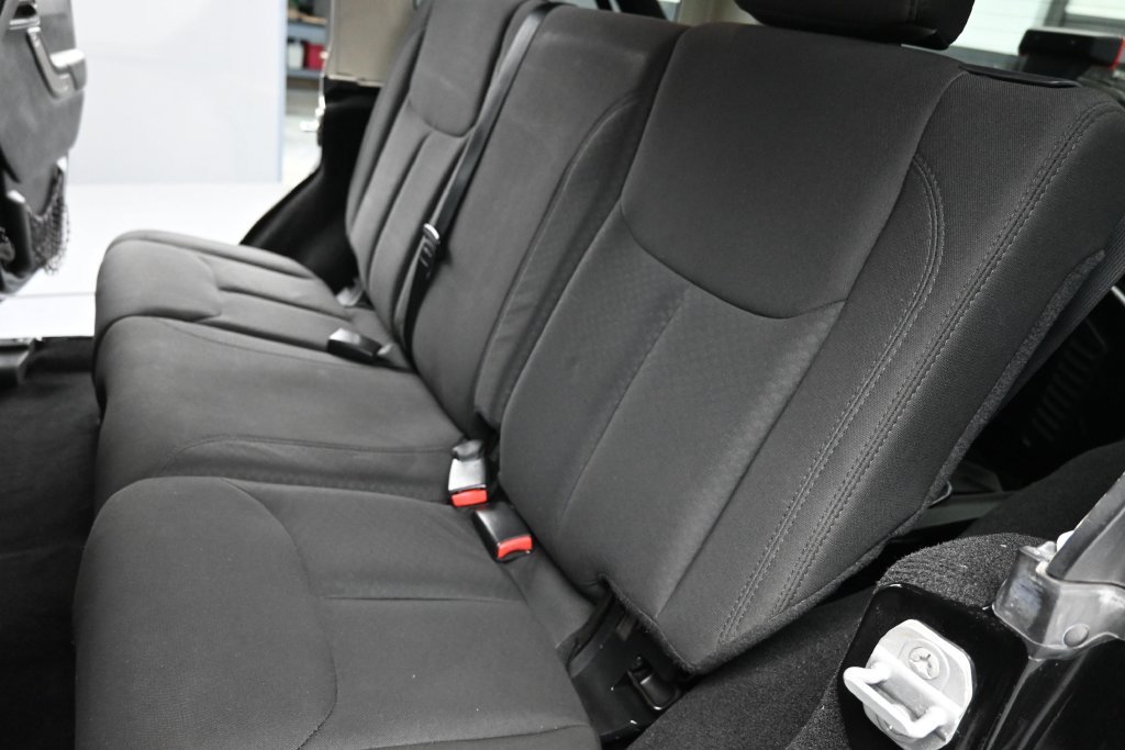 Used 2014 Black Clearcoat Jeep Unlimited Sport image 28