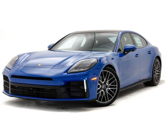 2025 Porsche Panamera 4