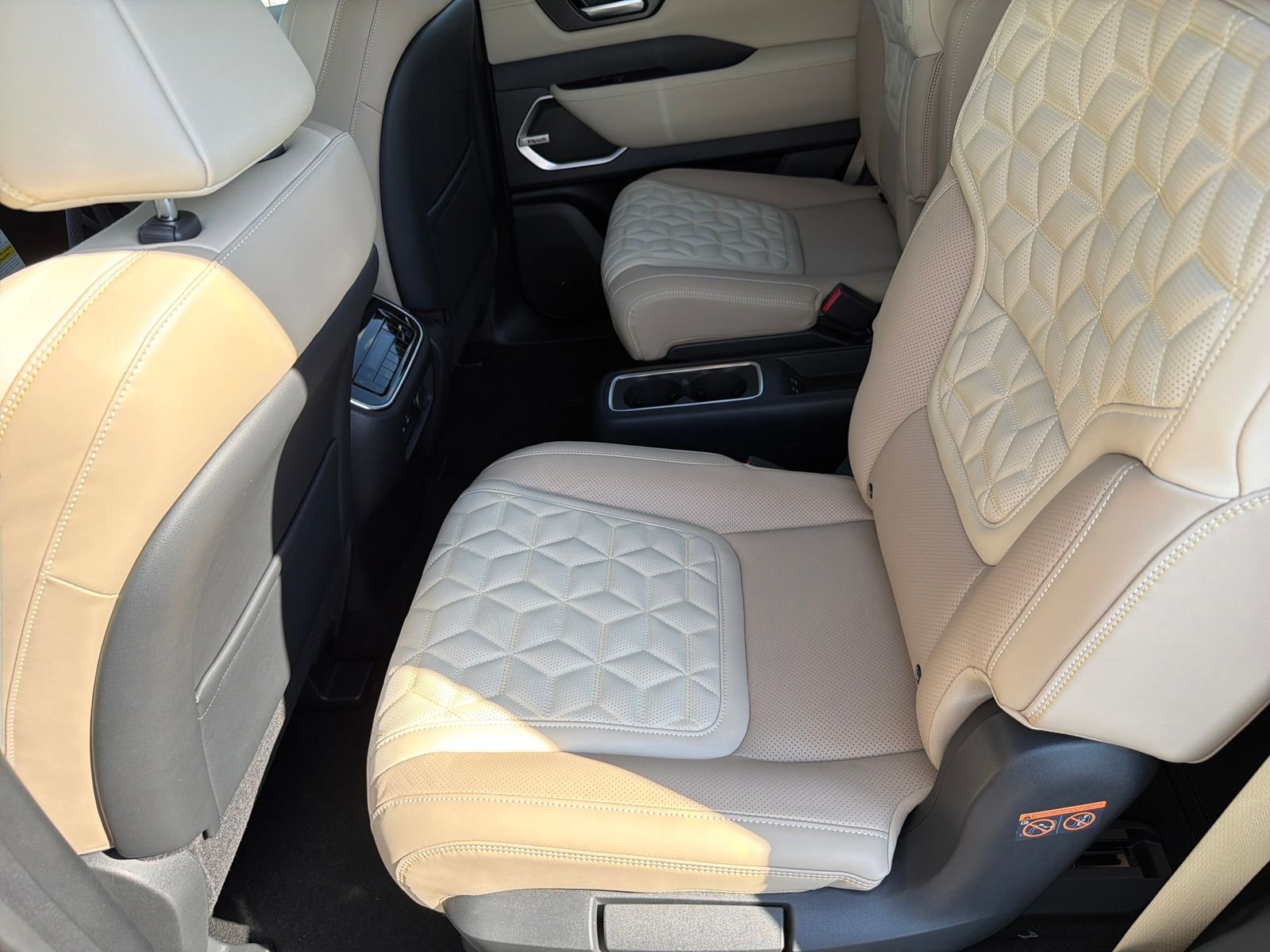 New 2026 Nissan Armada Platinum 4D Sport Utility