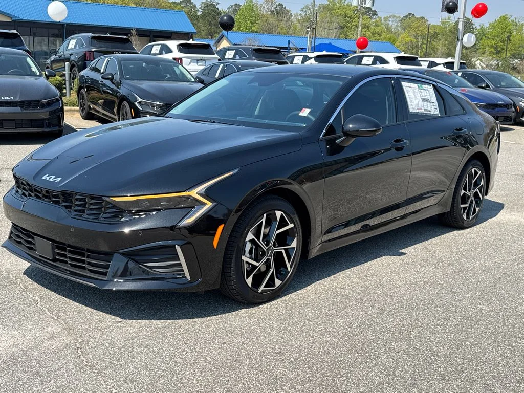 New 2026 Aurora Black Pearl Kia EX image 7