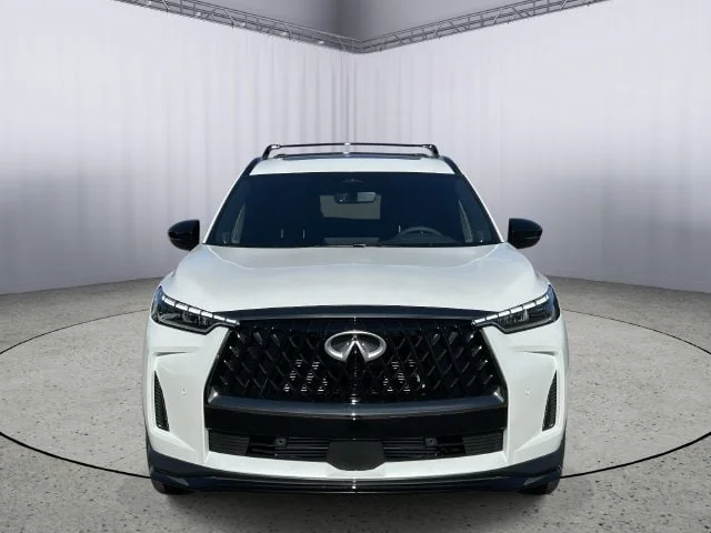 New 2027 RADIANT WHITE INFINITI Sport AWD image 4