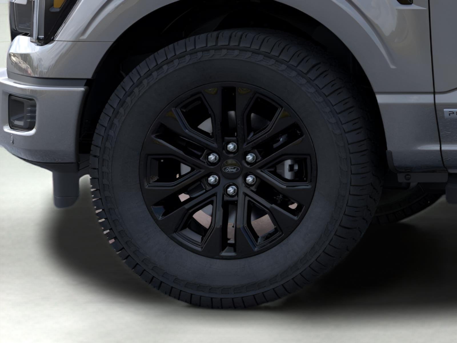 New 2026 Carbonized Gray Metallic FORD Lariat® image 19