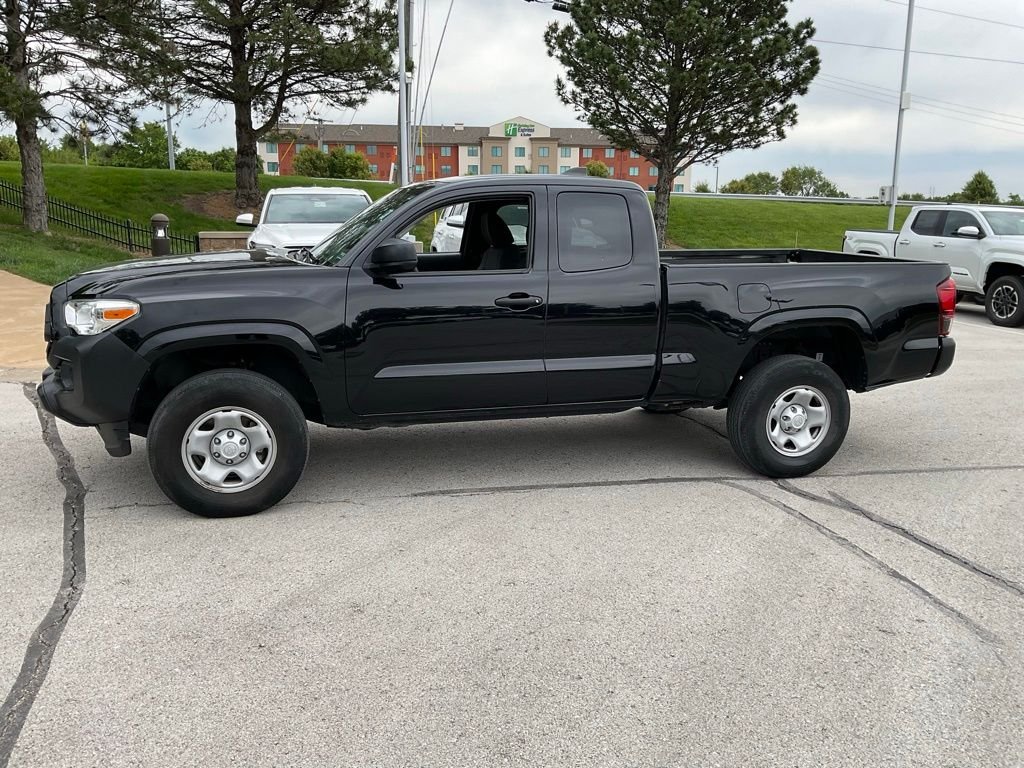 Used 2020 Black Toyota SR image 3