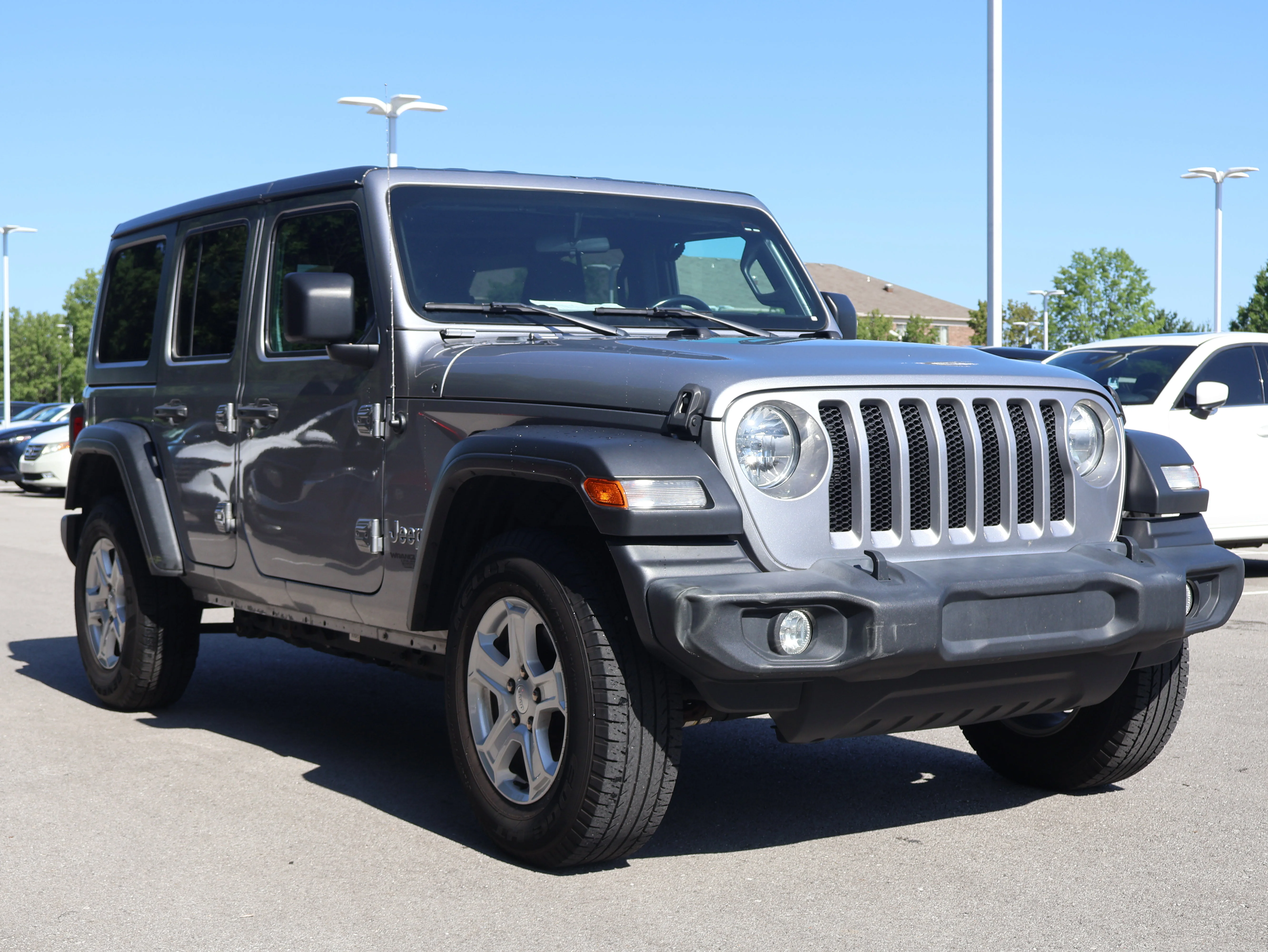 2021 Jeep Wrangler Sport S's photo