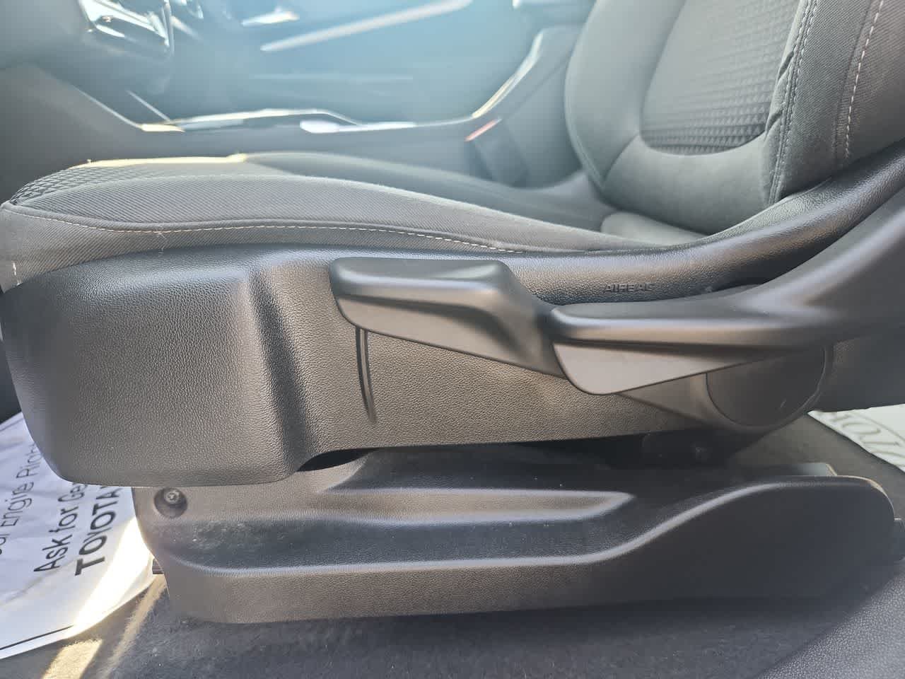 Used 2023 Summit White Chevrolet LT image 13