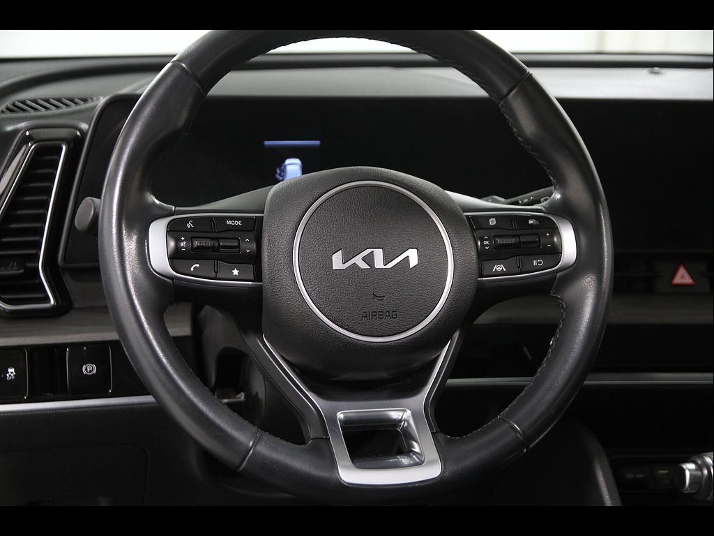 Used 2024 Jungle Green Kia X-Line image 7