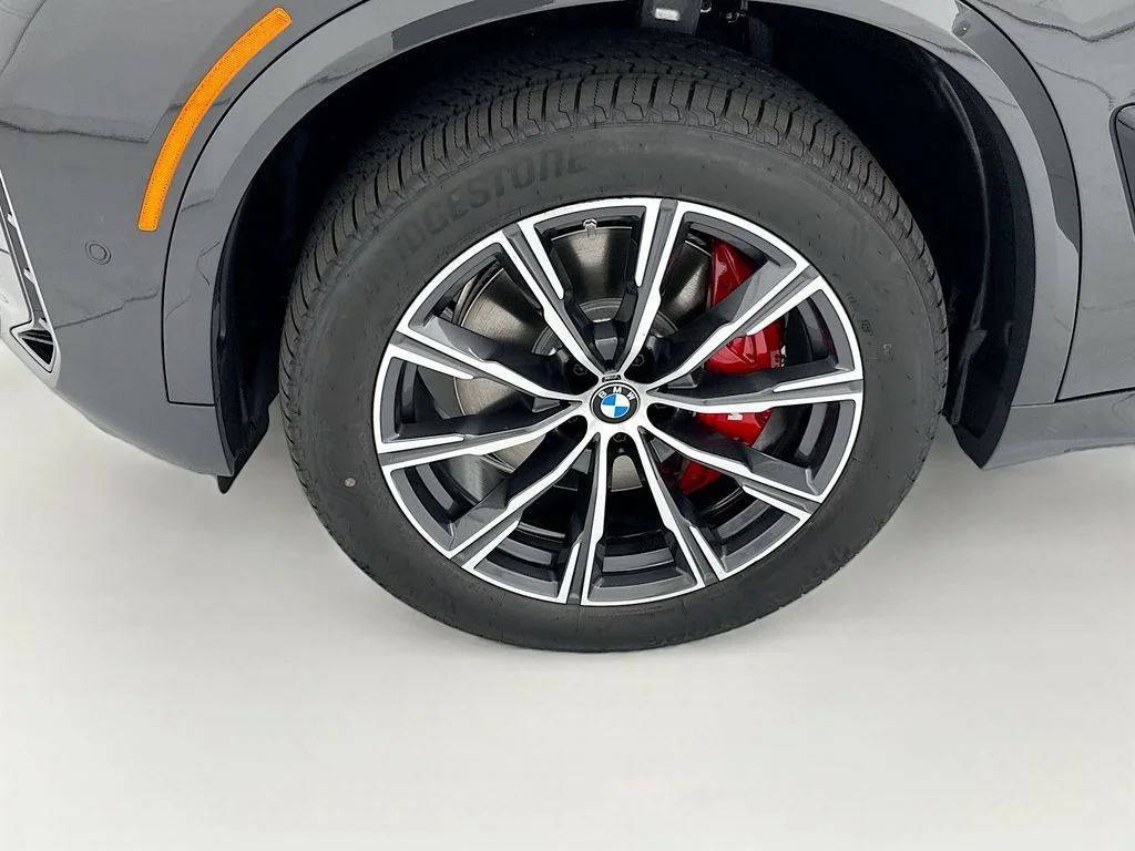 New 2026 Gray BMW xDrive40i image 29