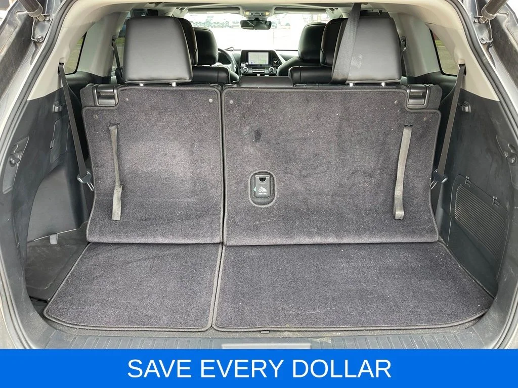 Used 2023 Black Toyota XLE image 6