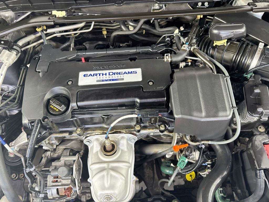 Used 2015 Gray Honda EX-L image 39