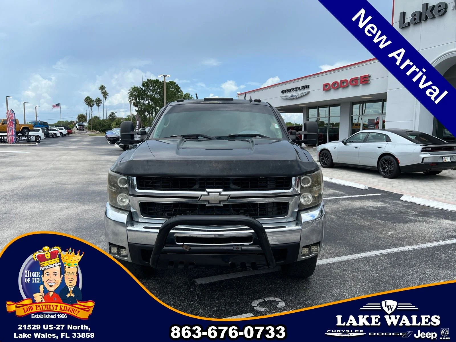 Used 2009 Black Chevrolet LTZ image 2
