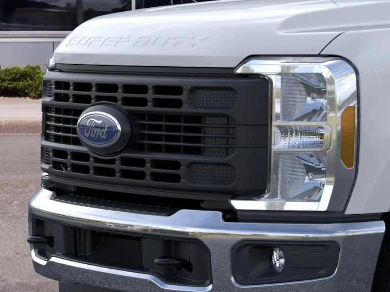 New 2026 Oxford White Ford XL image 59