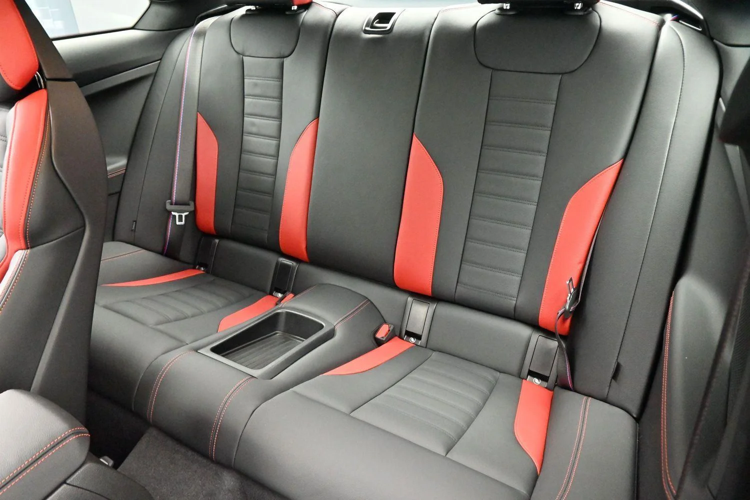 Used 2025 Black Sapphire Metallic BMW Coupe image 27