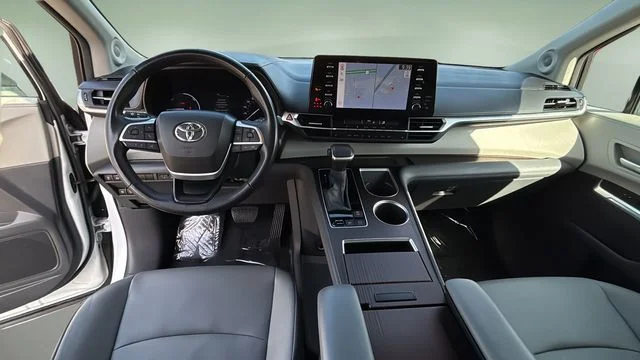 Used 2023 Beige Toyota XLE image 16
