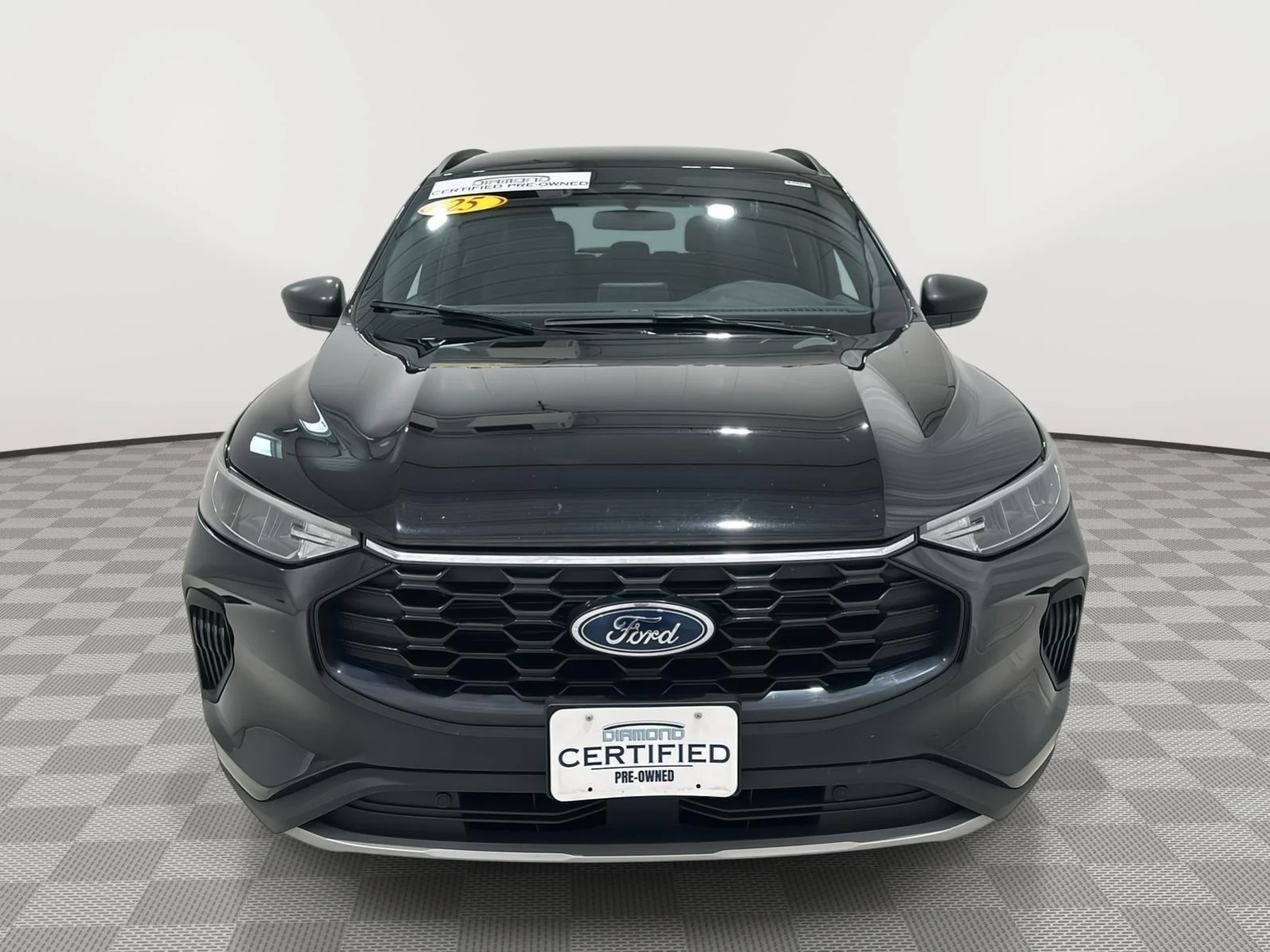 Used 2025 Agate Black Metallic Ford ST-Line image 6