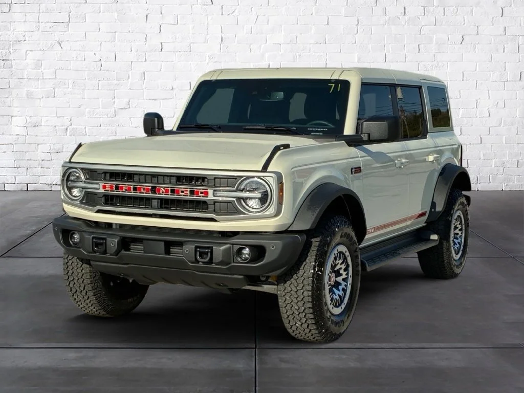Used 2026 White Ford Outer Banks image 2