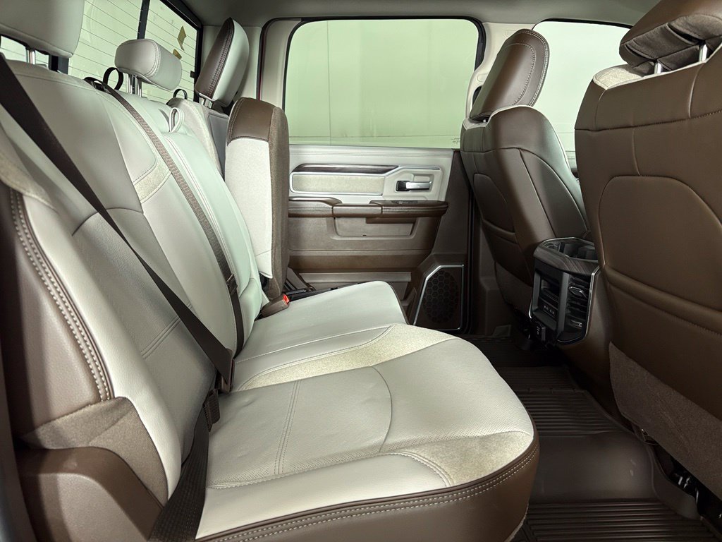 New 2027 Molten Red Pearl-Coat Exterior Paint RAM Laramie image 17