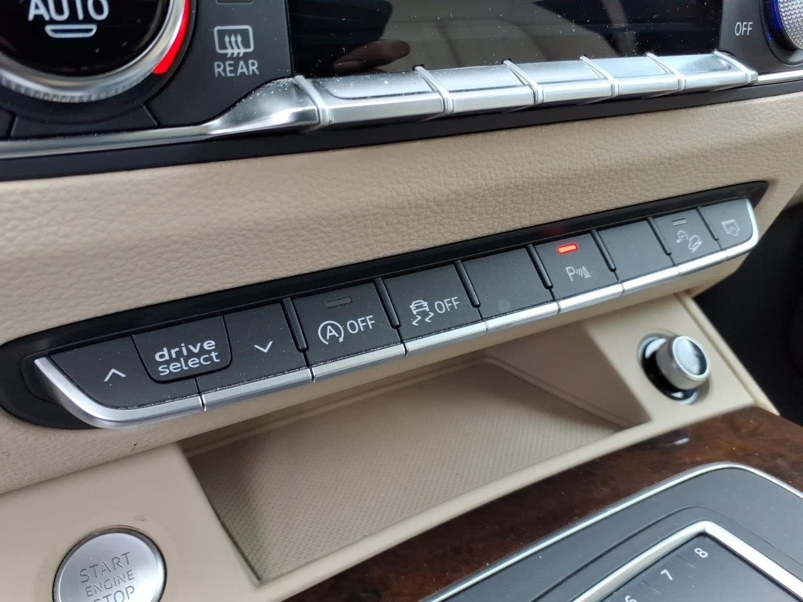 Used 2018 Ibis White Audi Premium Plus image 9