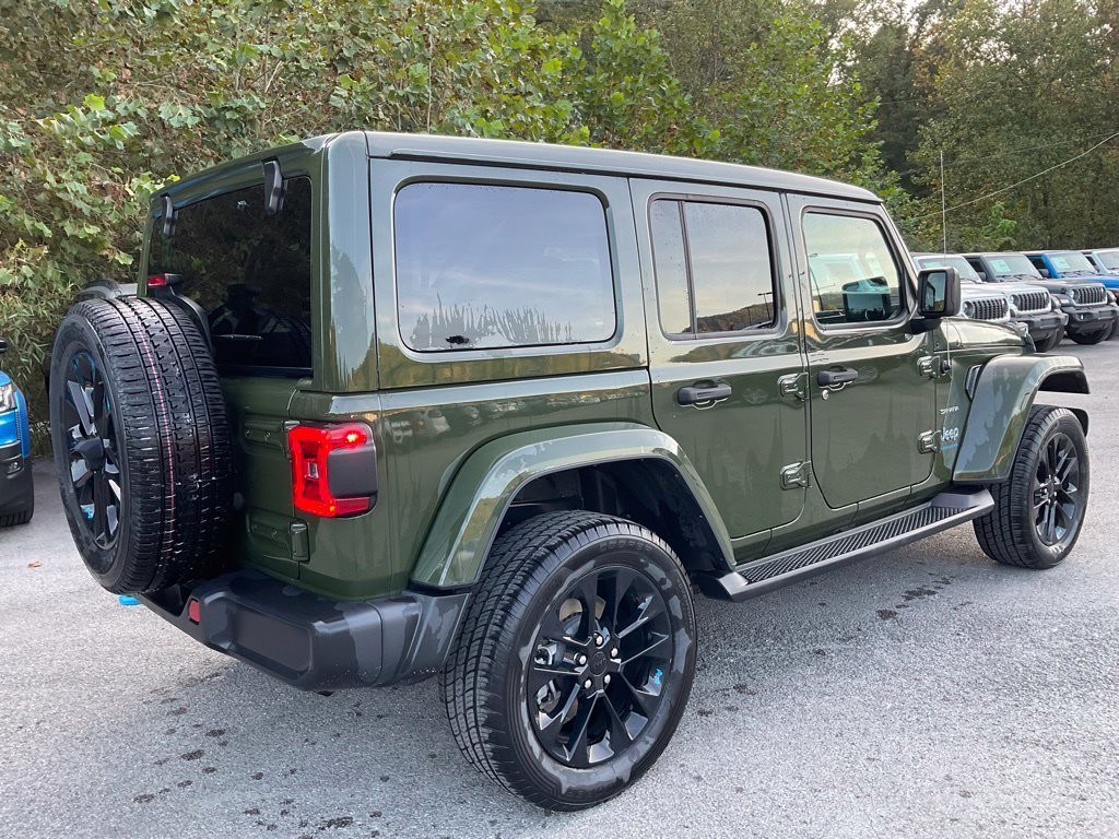 Used 2023 Green Jeep Sahara 4xe image 6