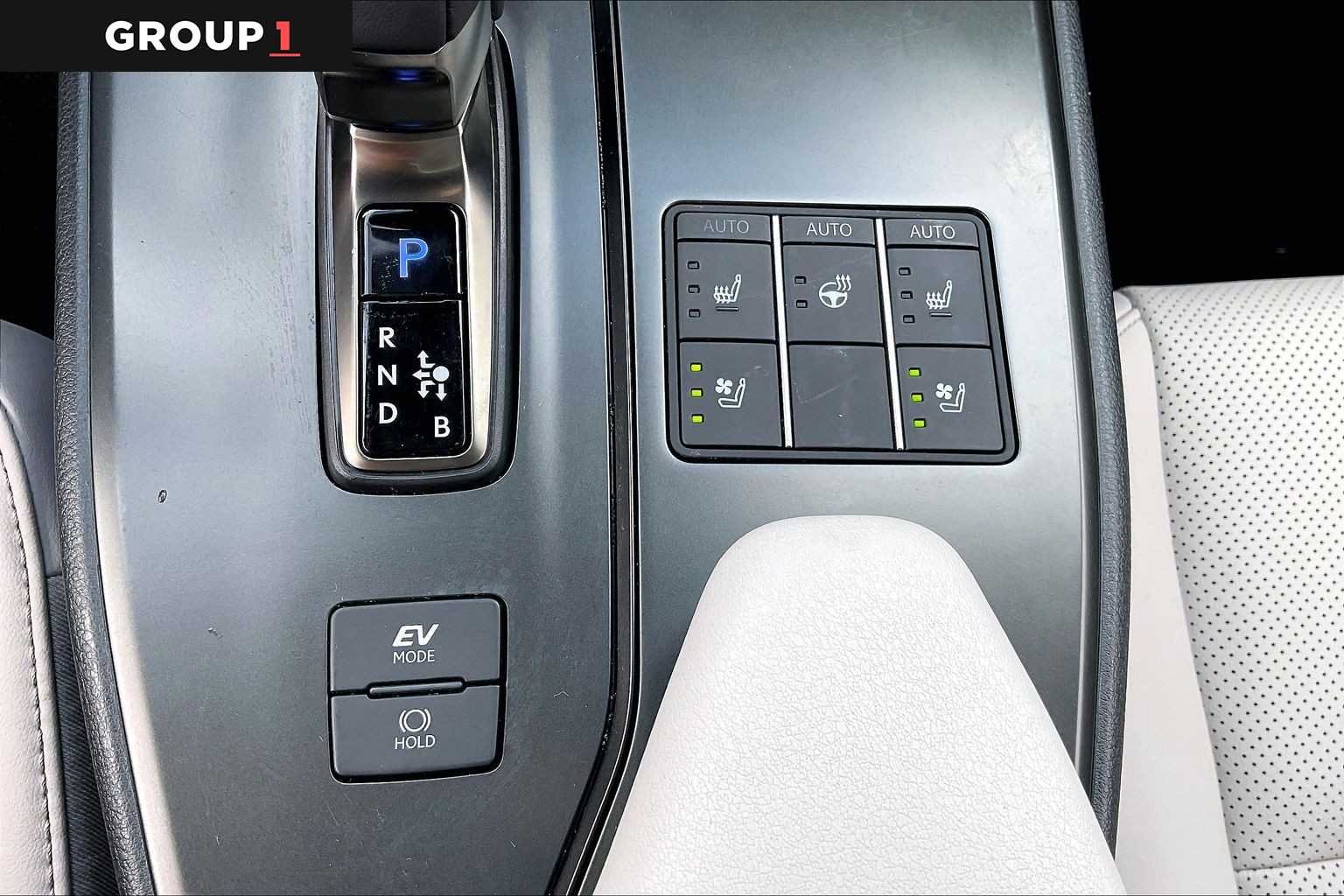 Certified Used 2026 Ultra White Lexus Premium image 32