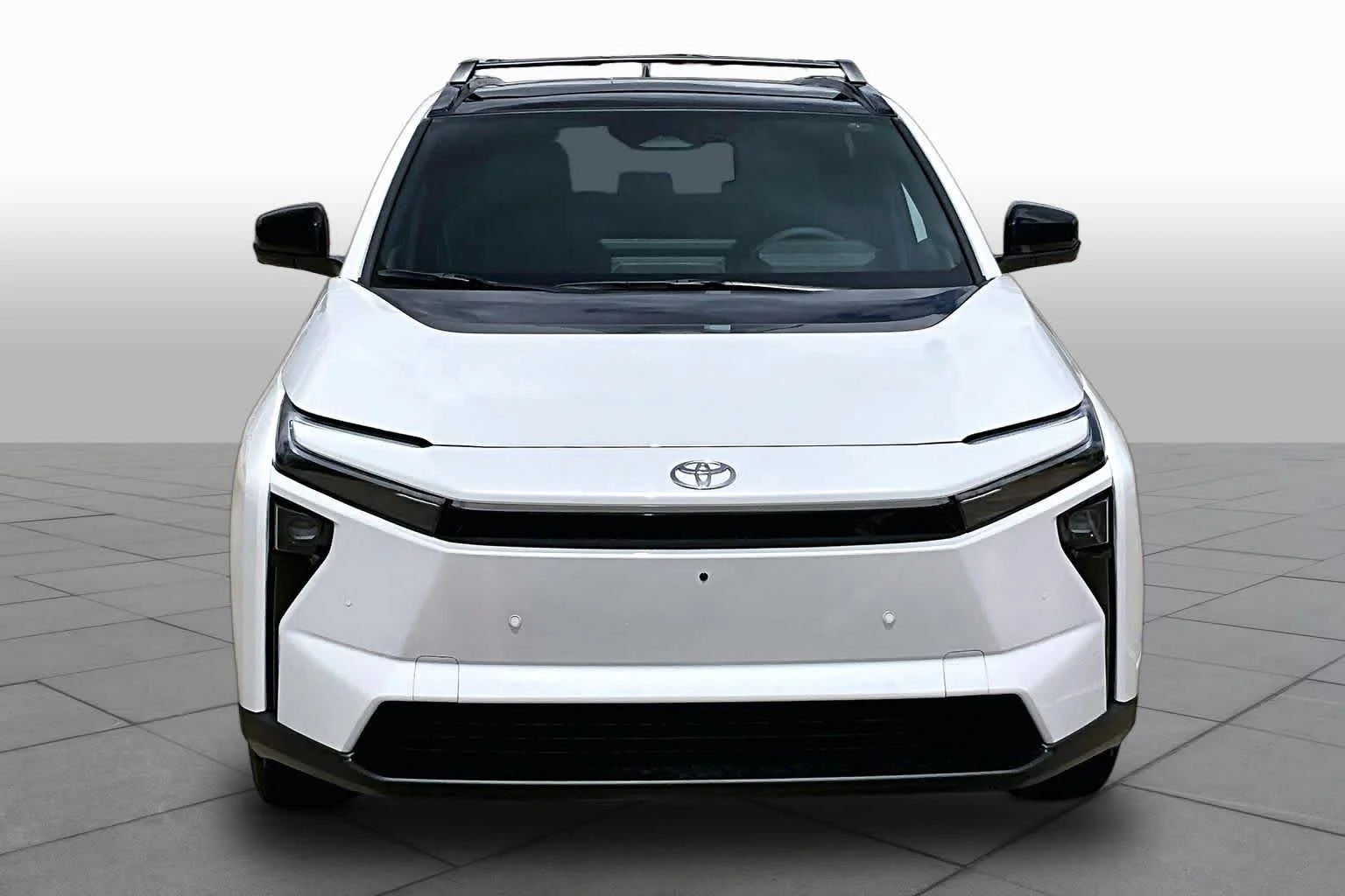 New 2026 Wind Chill Pearl Toyota Limited image 3
