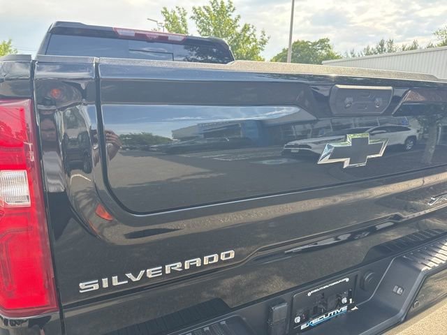 2025 Chevrolet Silverado 1500 ZR2 - Photo 13