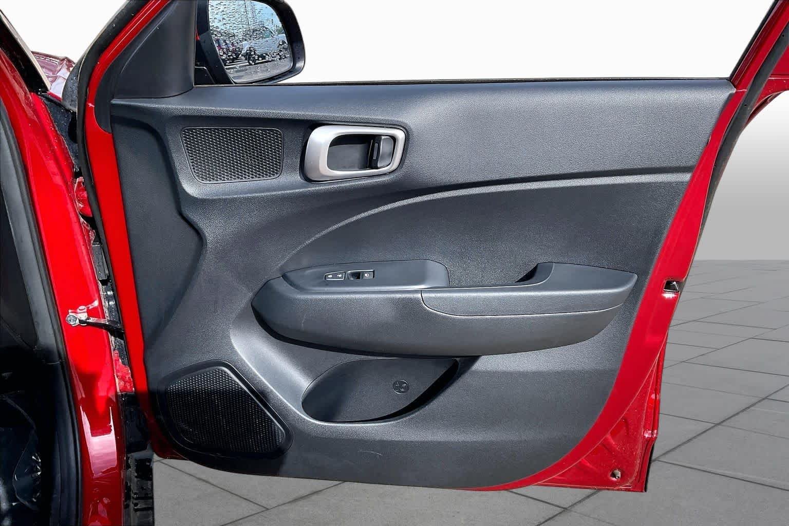Used 2025 Red Hyundai SEL image 22