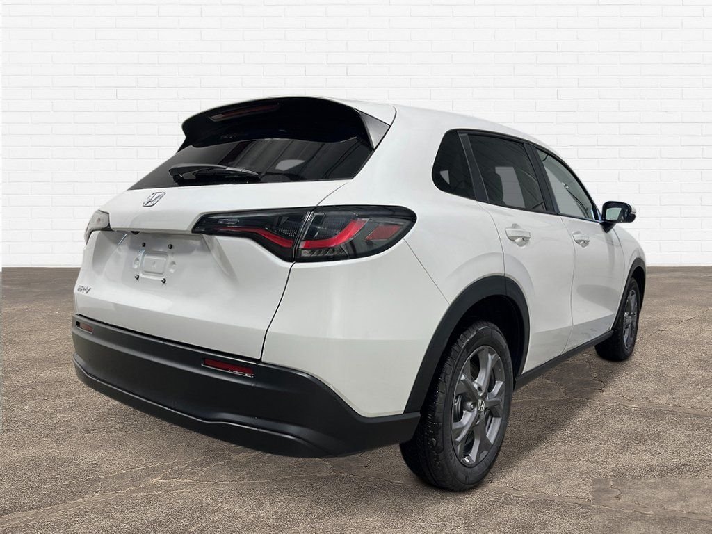 New 2027 Platinum White Pearl Honda LX image 6
