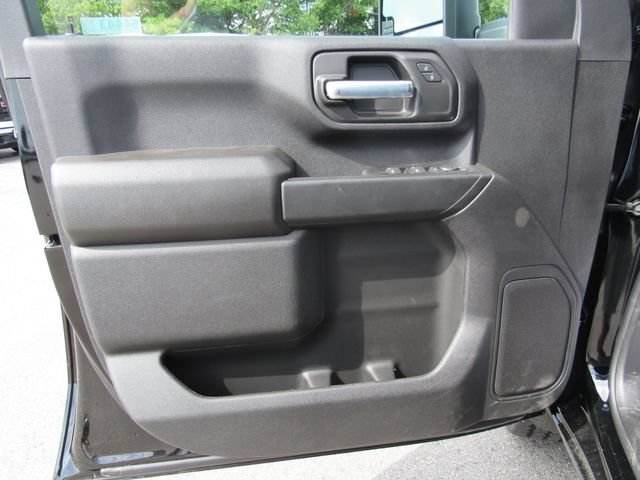 2026 GMC Sierra 2500HD Pro - Photo 10